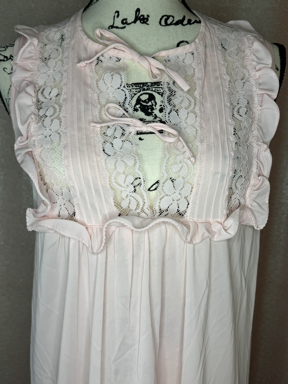 Gossard Artemis Vintage 60s 70s Nightgown Womens Size S Pink 5151 USA Sheer