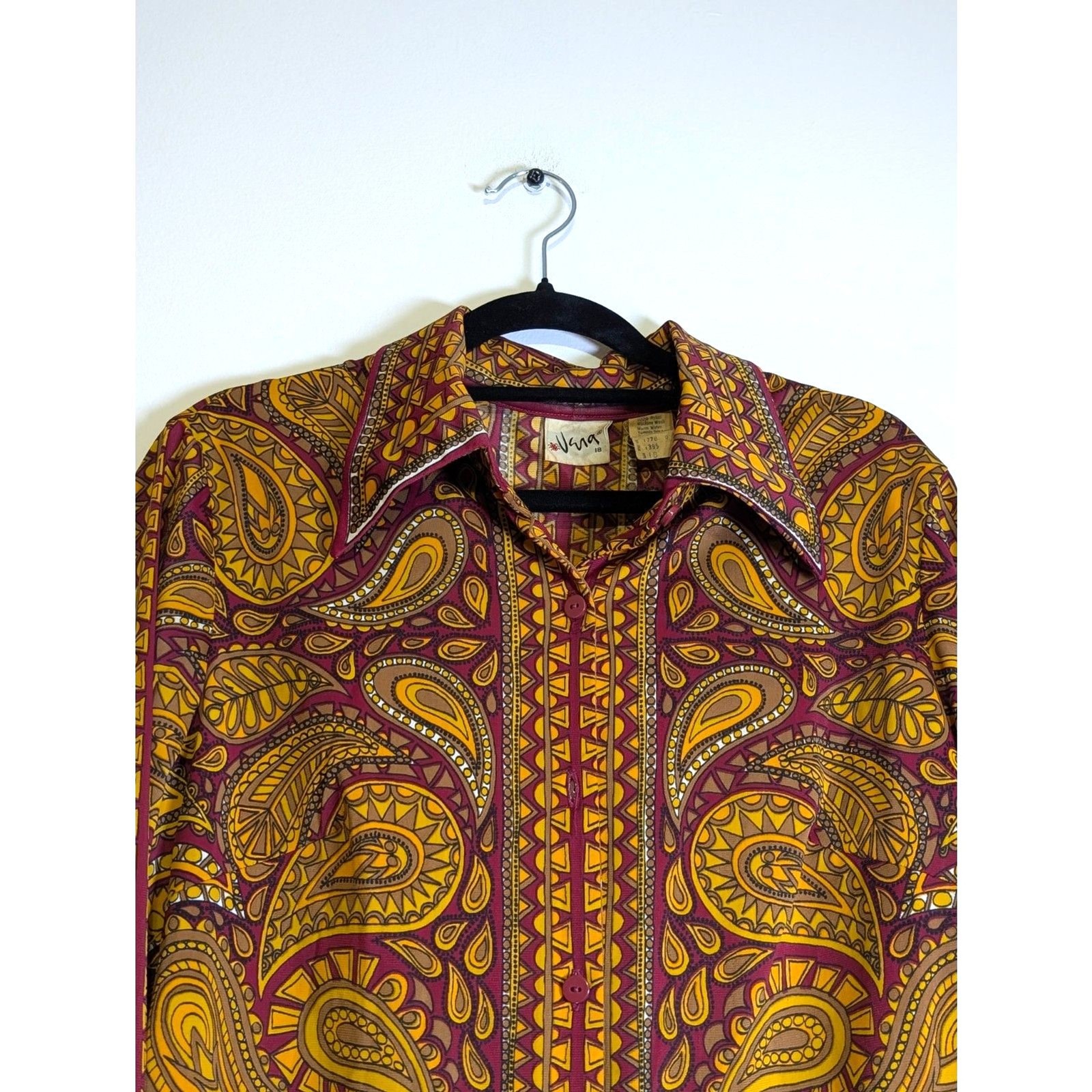Vintage 70s Vera Neumann Paisley Blouse Butterfly Collar Boho Retro Mod Top 18