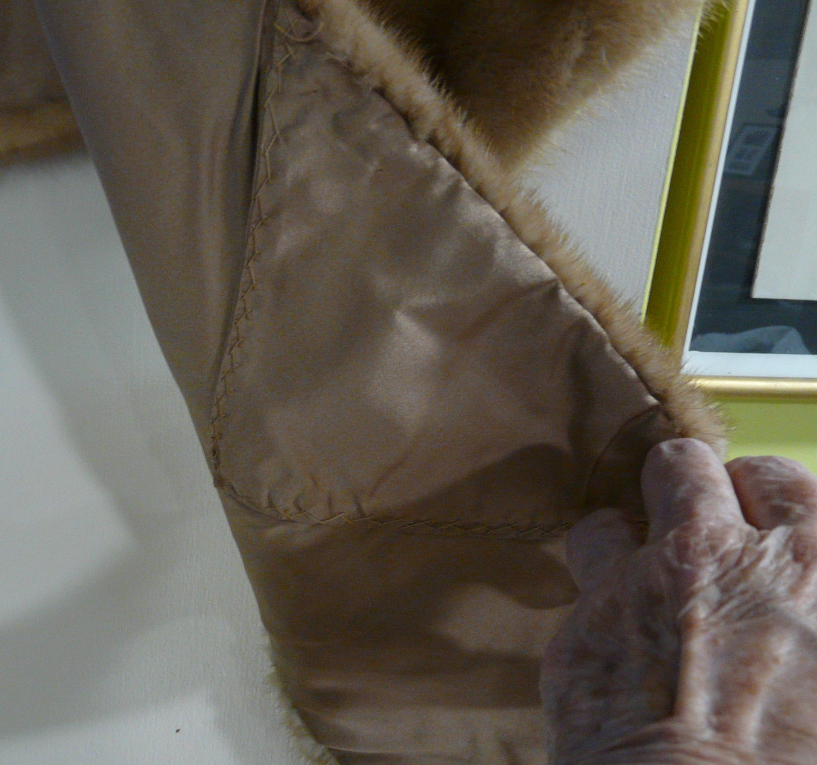 Vintage Real Mink fur stole 1960s Eatons Fur Salon Canadian Mink