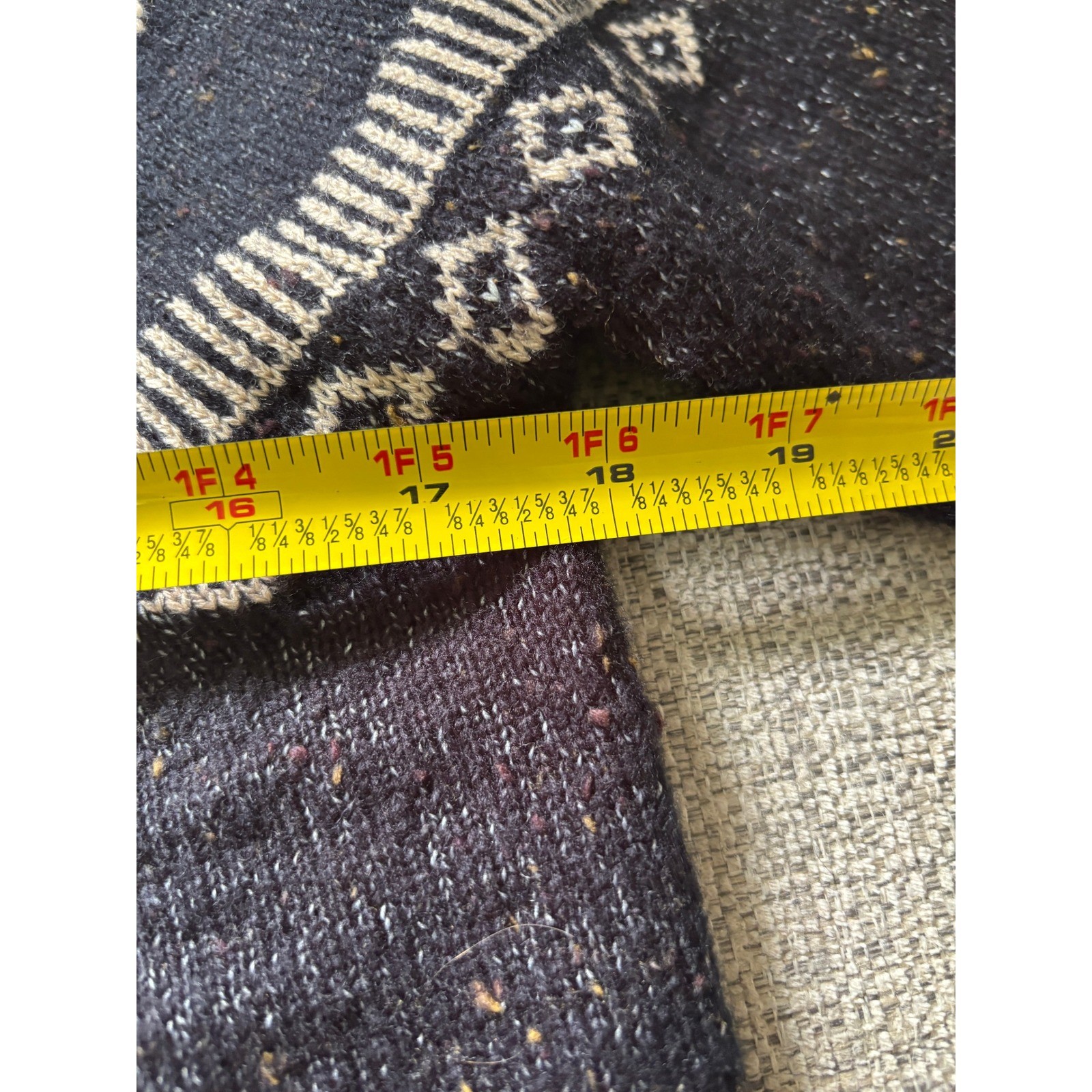 Weatherproof Vintage Fair Isle Sweater Black Cream Nordic Knit Pullover