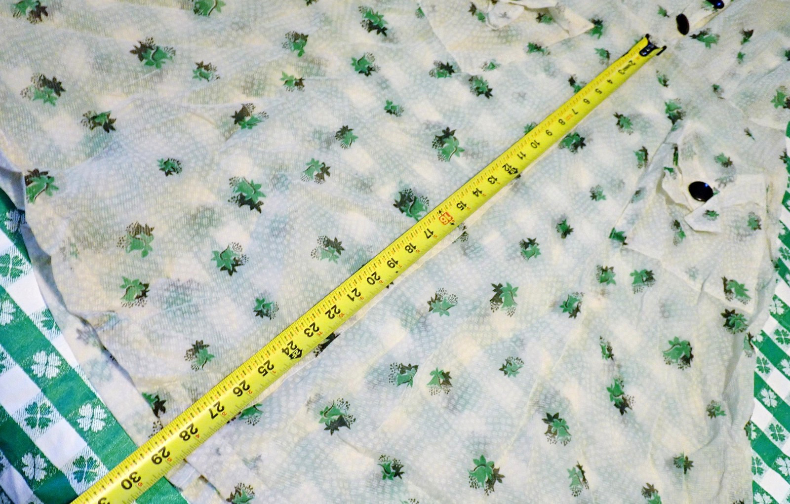 RARE Vintage 1940s 50s Floral SPIDERWEB Novelty FRENCH Sheer Nylon Dress (Read)