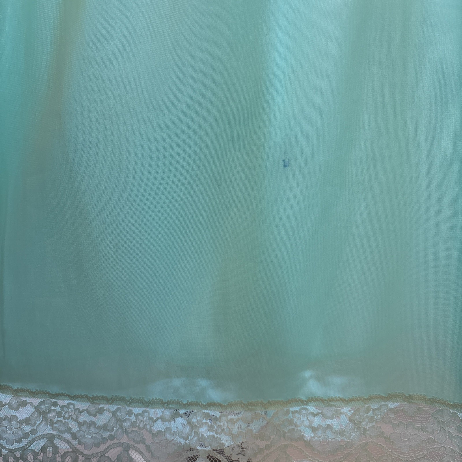 Vintage Vassarette Full Slip Womens Seafoam Lace Trim Nylon Tricot Small 32”