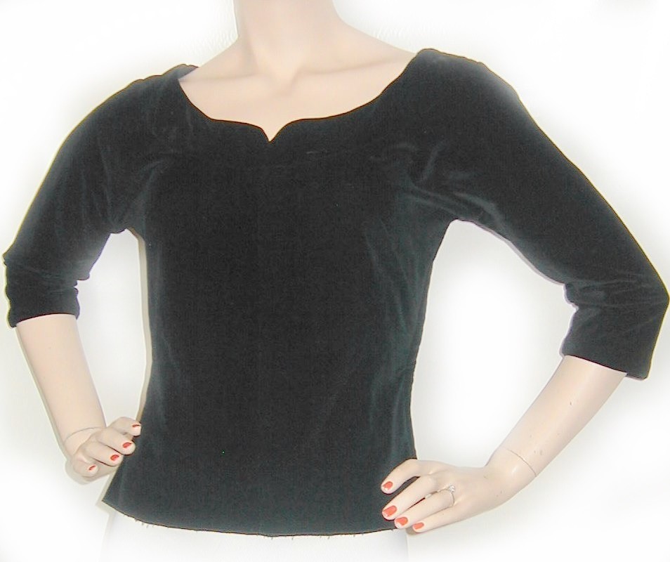BLACK VELVETEEN TOP Sweetheart Neckline Rockabilly Diva 34B Vintage 1960s