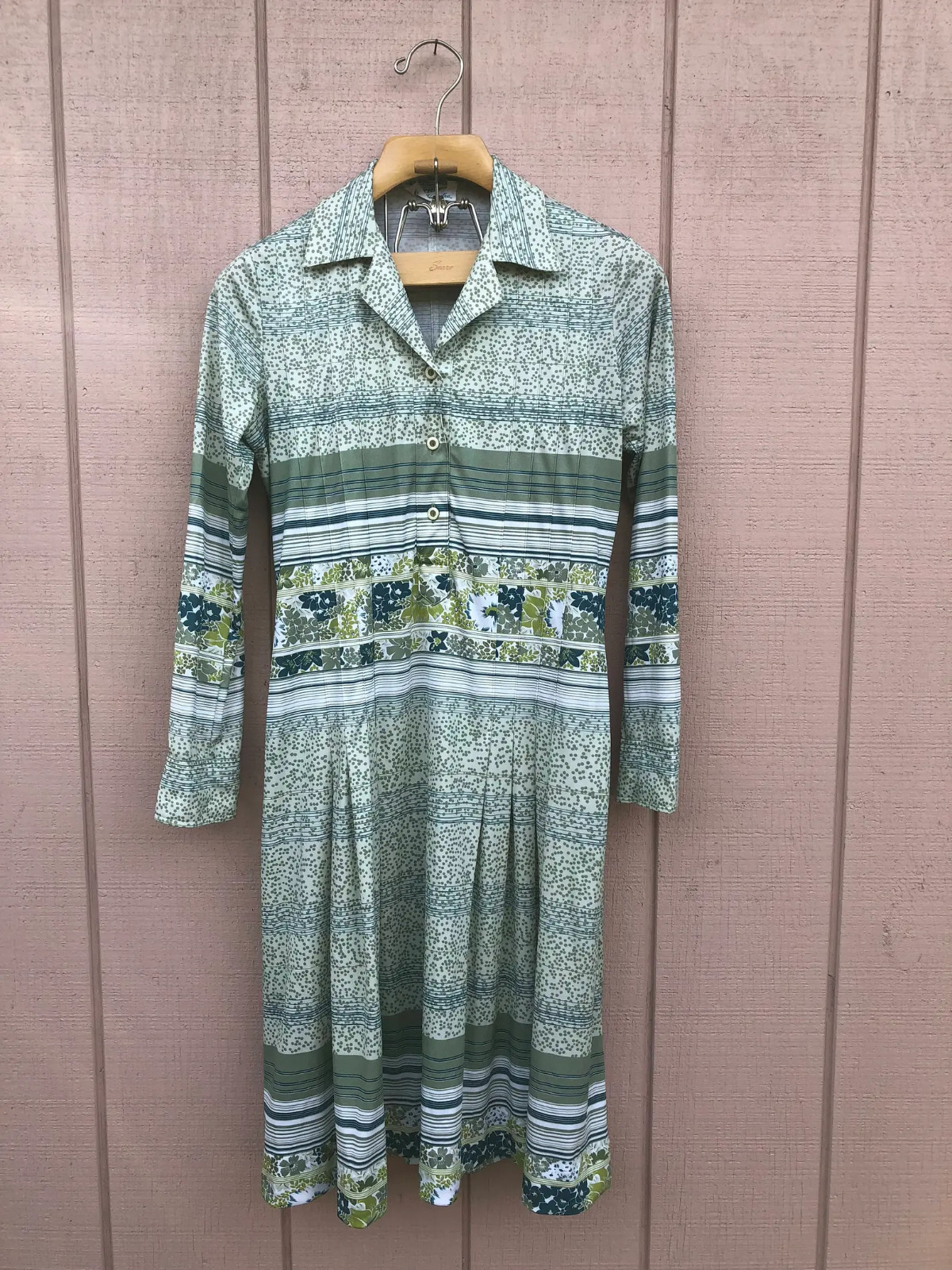 Vintage 70′ Italian Dress Soft Lycra Floral Print Size M