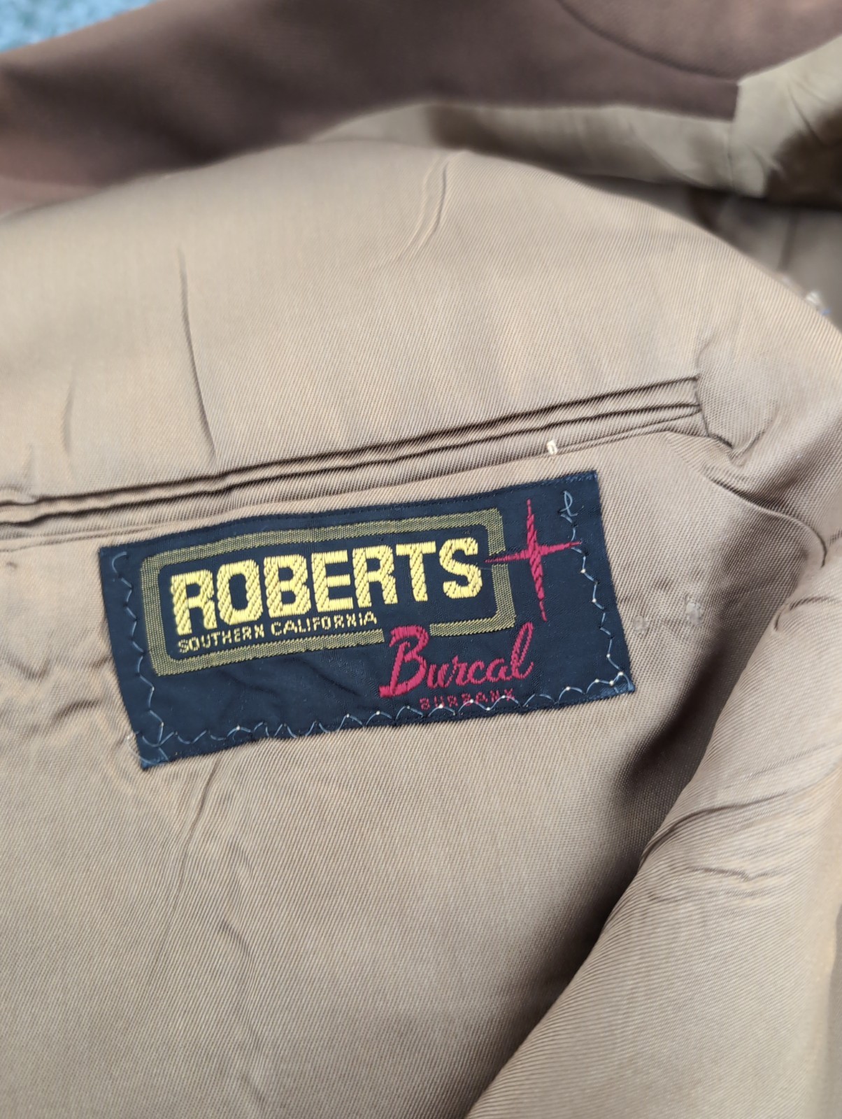 Vintage 1960’s Roberts Southern California 3-piece Suit Brown 40R /Pants 32×25.5