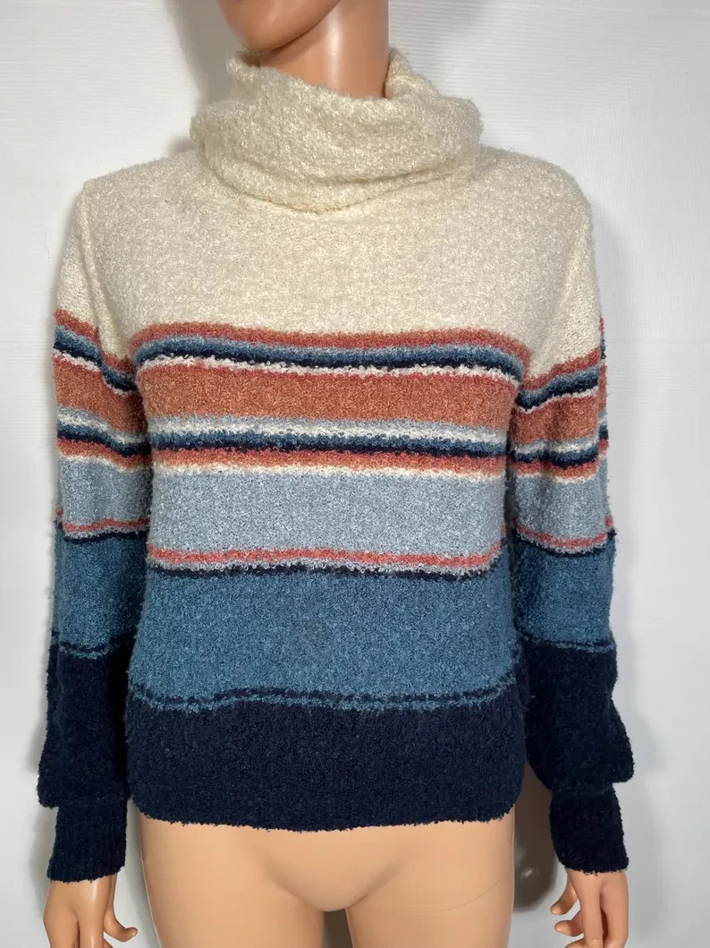 Vintage 1970s Fuzzy Bouclé Knit Striped Turtleneck Sweater Size M