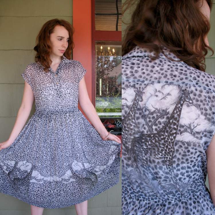 VTG Chingyeh Dress Sheer Chiffon African Savannah Scene Animal Print Grey Black