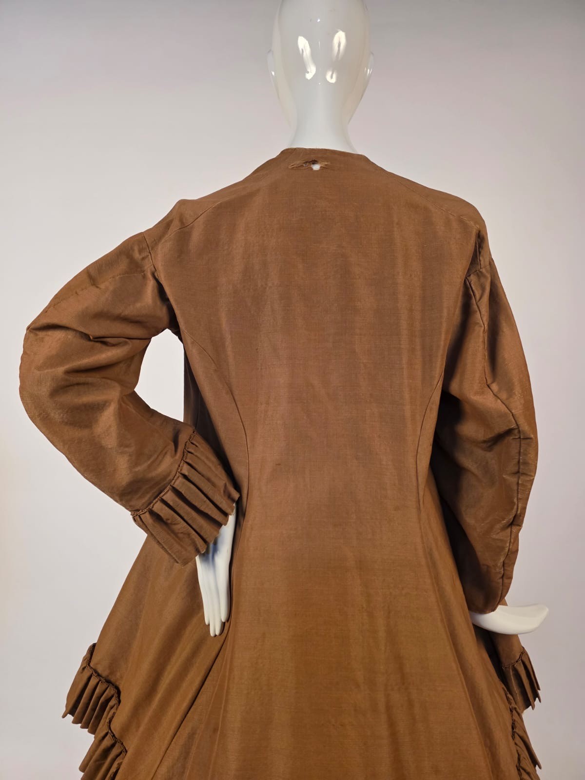 POST CIVIL WAR 1860’S BROWN JACKET W RUFFLED EDGING