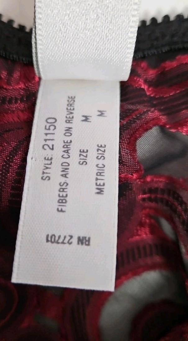 Vtg Oscar De La Renta Panties Filigree Hi-Cut Medium Union Made USA 21150