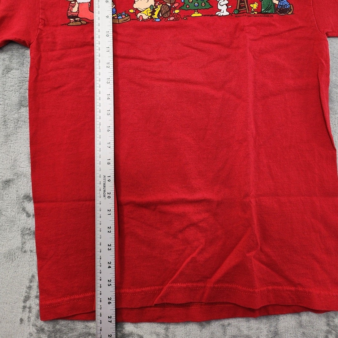 Vintage 90s Peanuts Top Womens M Red Charlie Brown Snoopy Christmas Tee Holiday