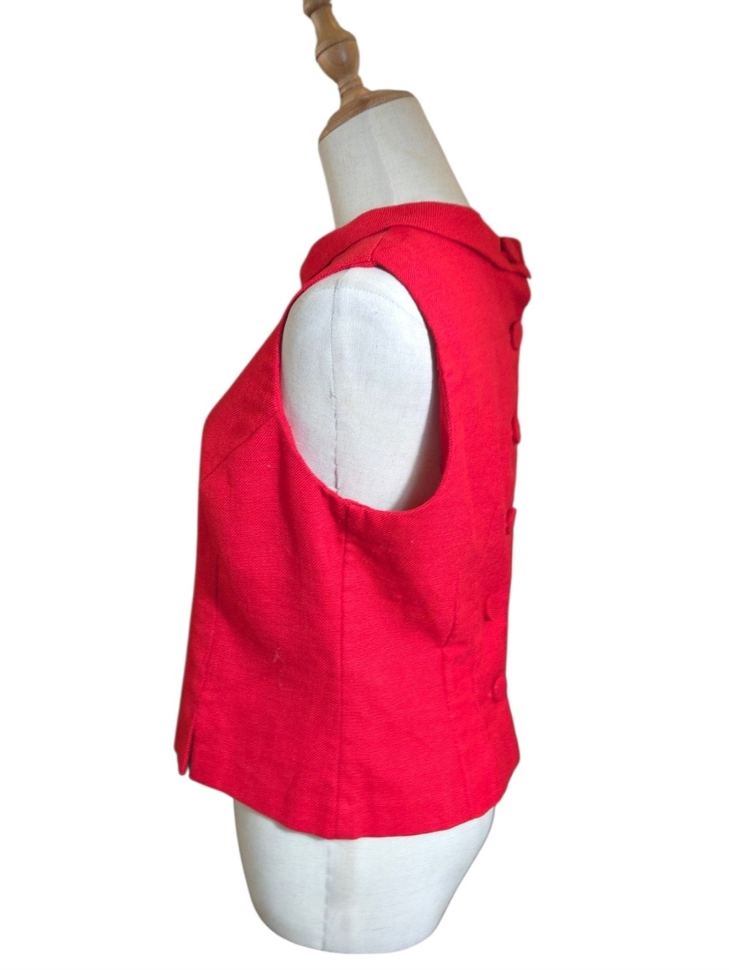J.B.S. Sleeveless Vintagr Jackie O 60s Bright Red Sleeveless Button Back Top