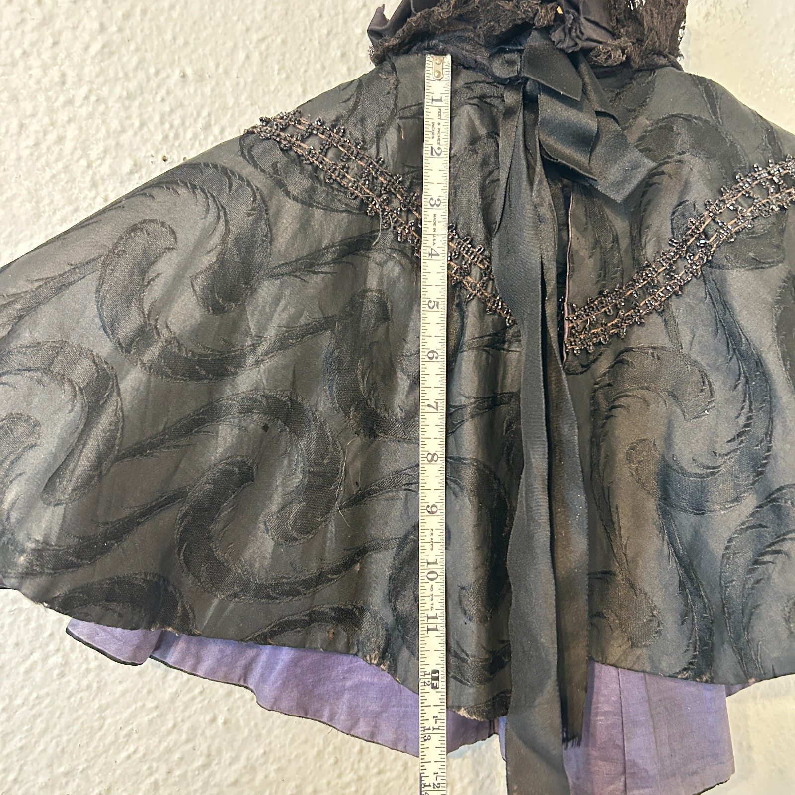 Antique Victorian Black Silk Lace Beaded Evening Cape Capelet Mourning 1800s