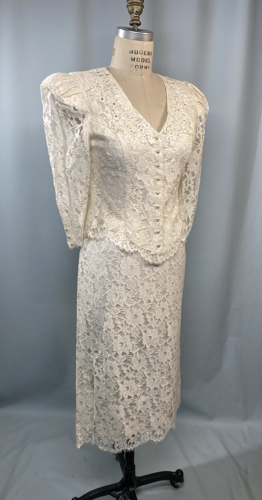 Vintage Skirt & top set SIZE SMALL 9/10 Ivory white lace wedding CACHET 80s 90s