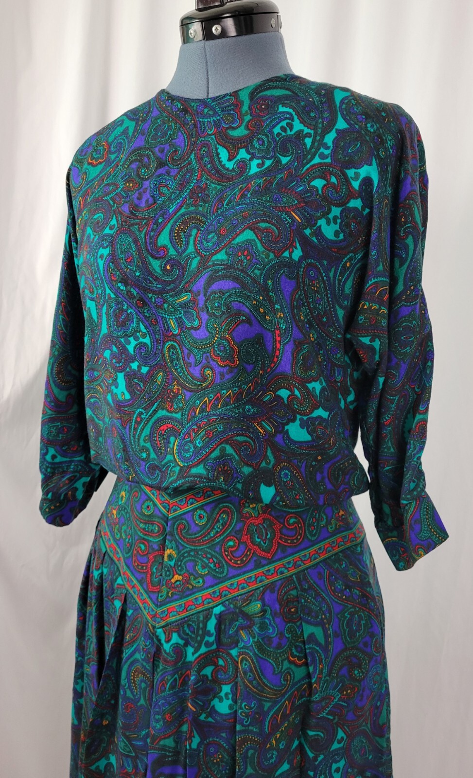 Vintage VLP Petites Green & Purple Paisley Blouson Secretary Dress SIze 8