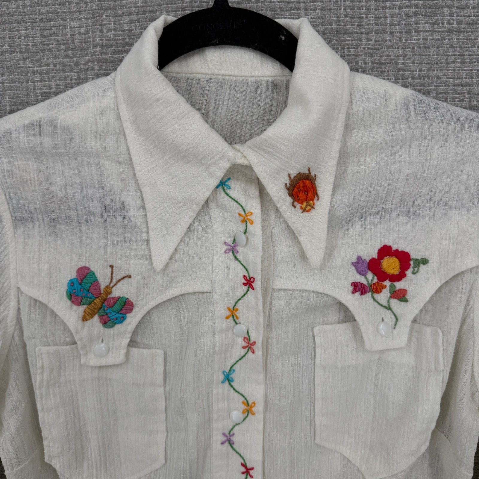 Vintage 70’s Hand Embroidered Western Button Up Shirt Women M White Cottage Boho