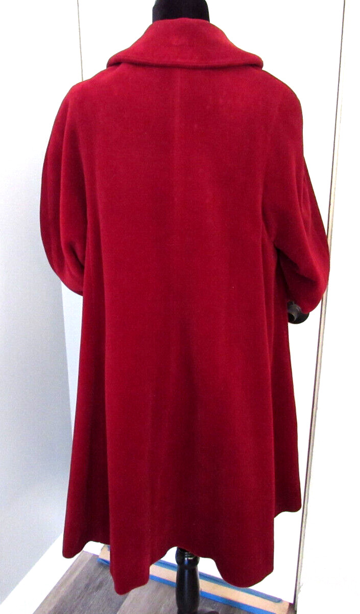 Vintage Forstmann Fleur de Lis Levitt Shop Dark Red Women’s Overcoat Jacket