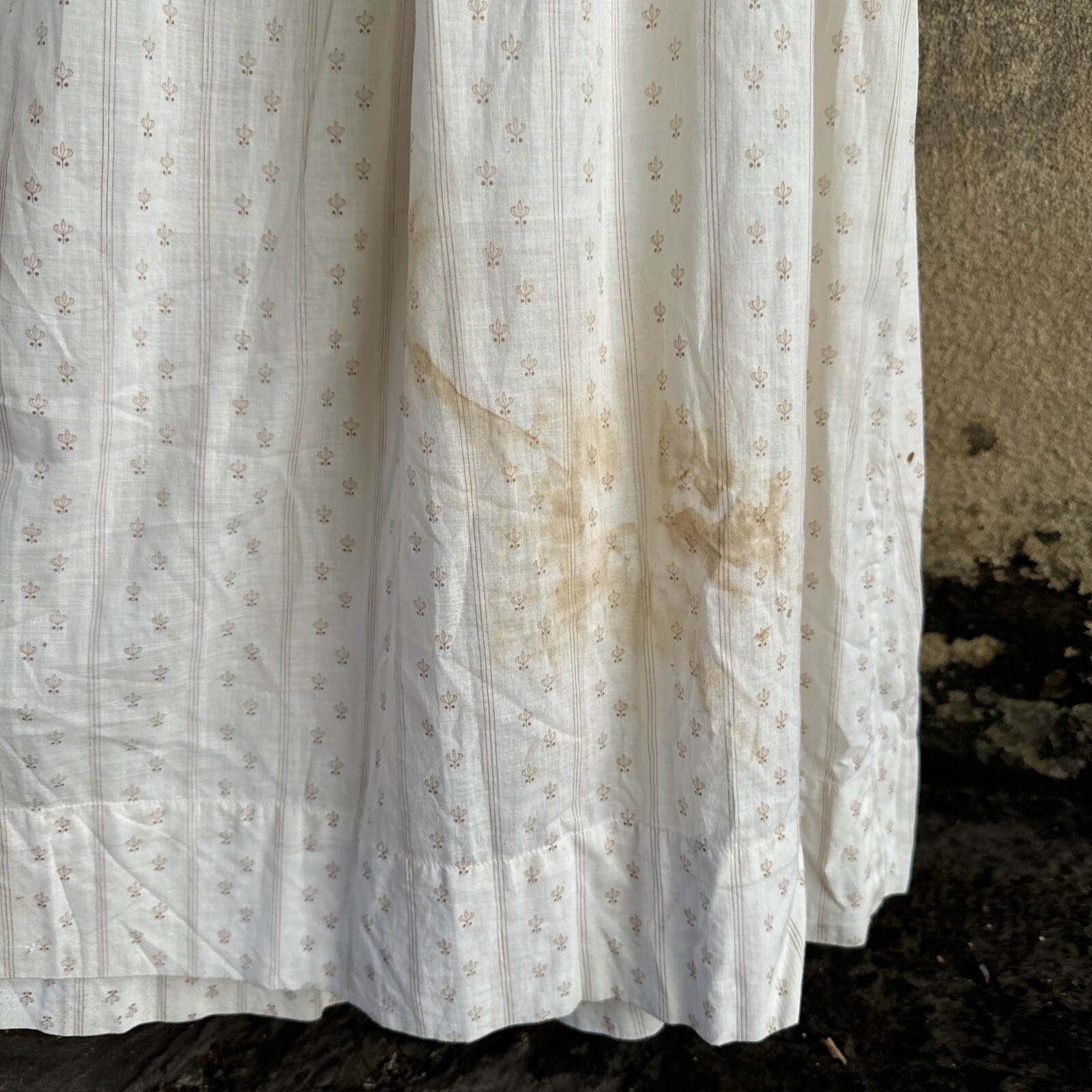 Antique Victorian White & Pink Calico Print Cotton Dress Mother of Pearl Vintage