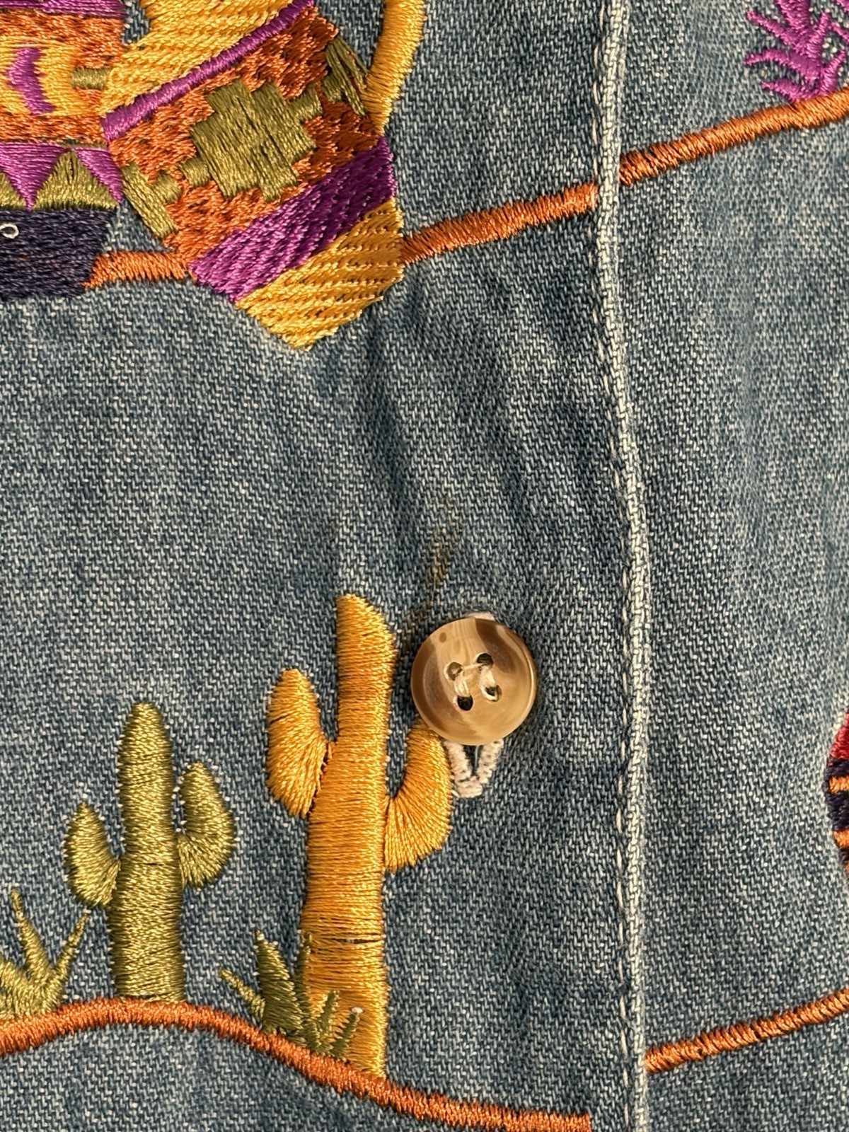 Vintage 80s 90s Erika Womens Blue Denim Southwestern Cowgirl Embroidered Shirt S