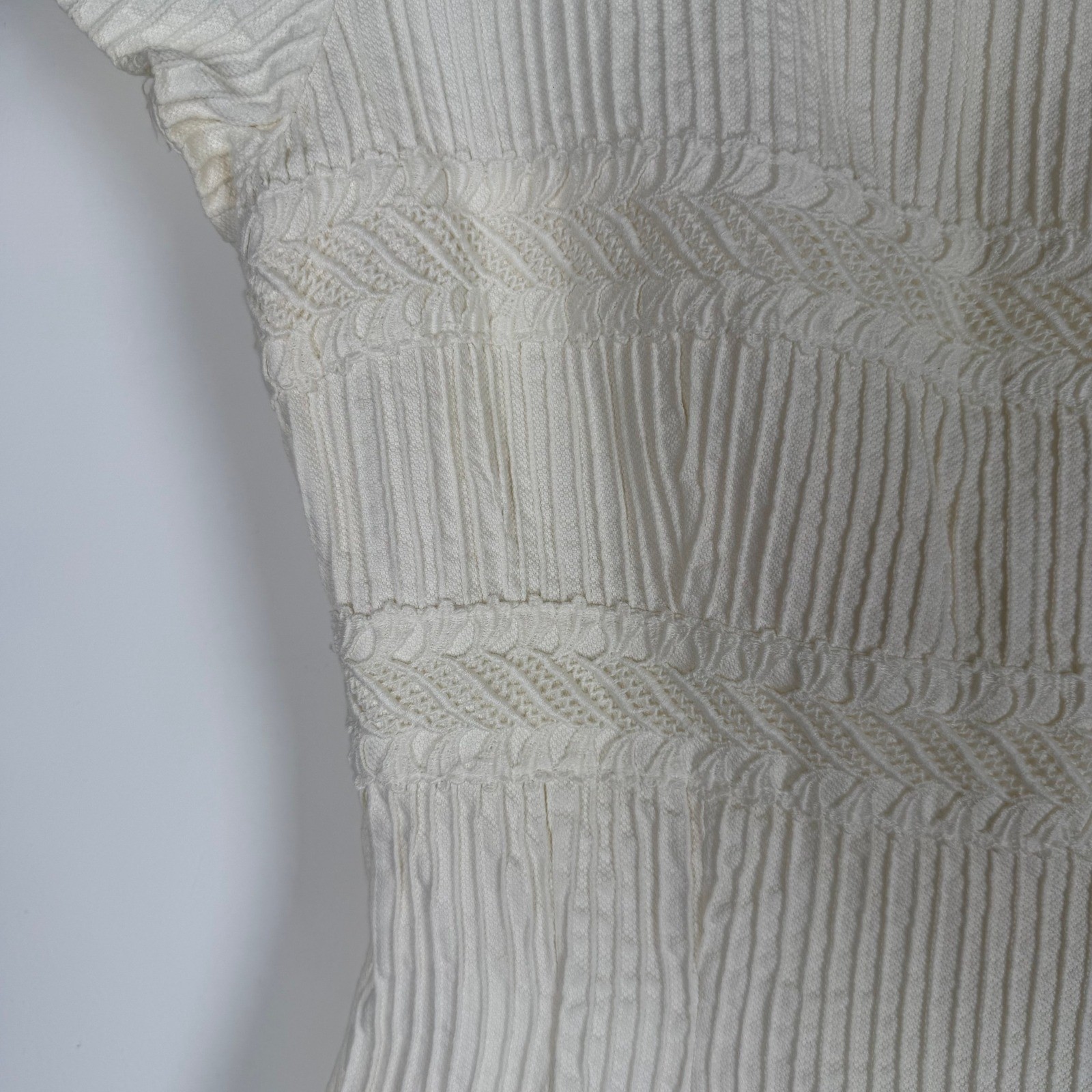 VTG 50s Cream White Crochet Lace Square Neck Textured Cap Sleeve Shift Dress
