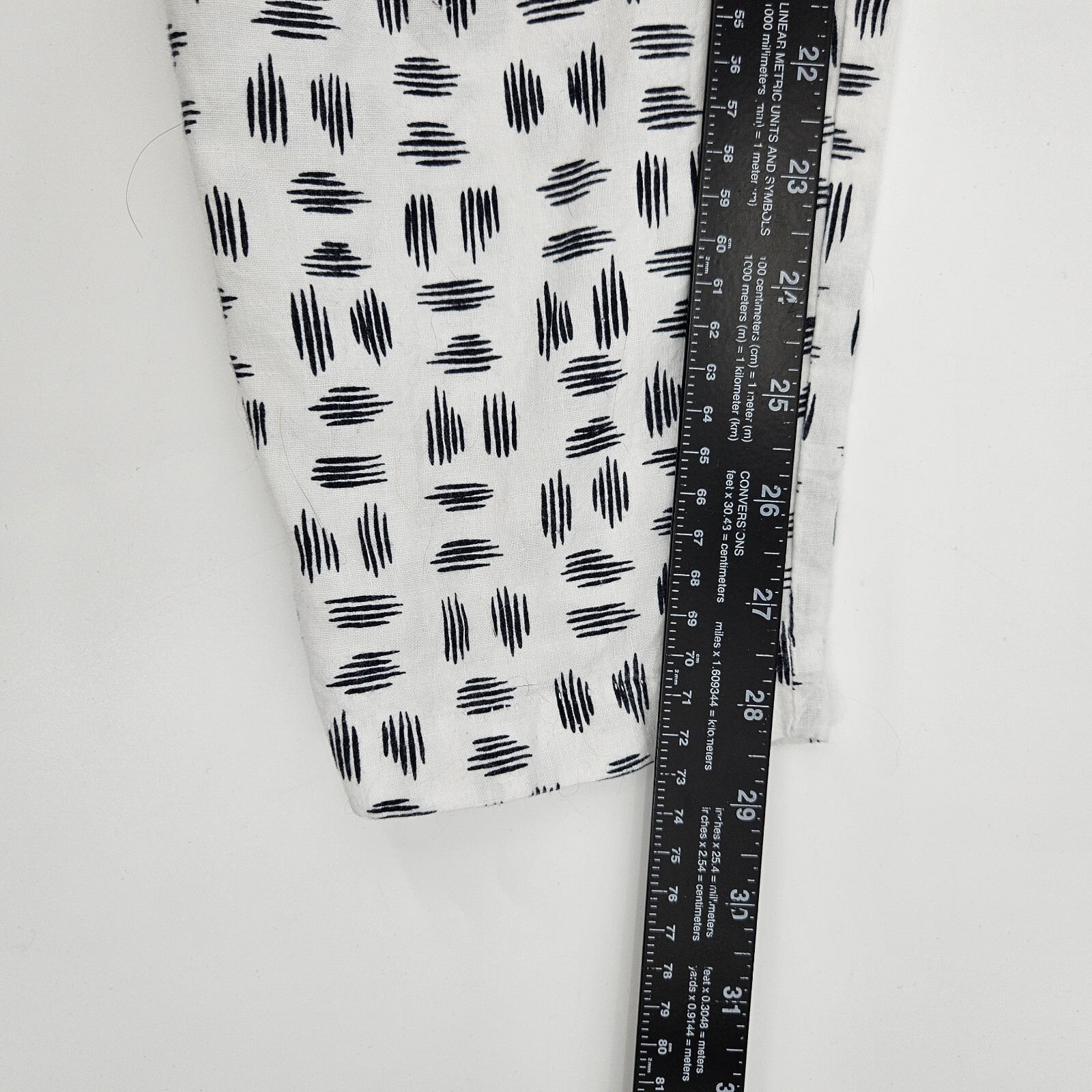 Vintage 80s FADS Cotton Jumpsuit Women’s size 9/10 White Print Shoulder Pads USA