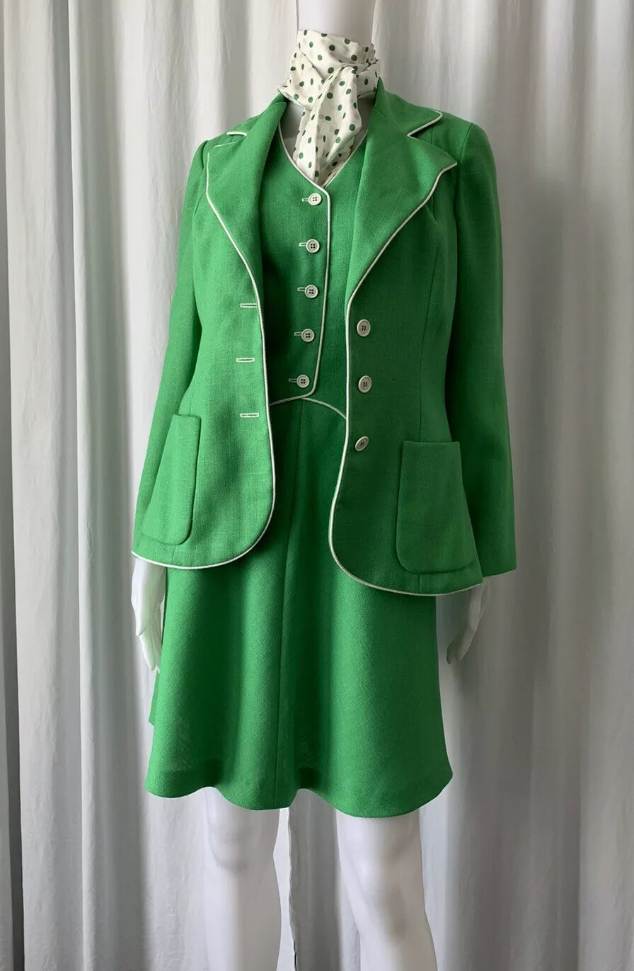 Vintage 70s The Kollection Kelly Green Dress Suit Withe Polka Dots Scarf S