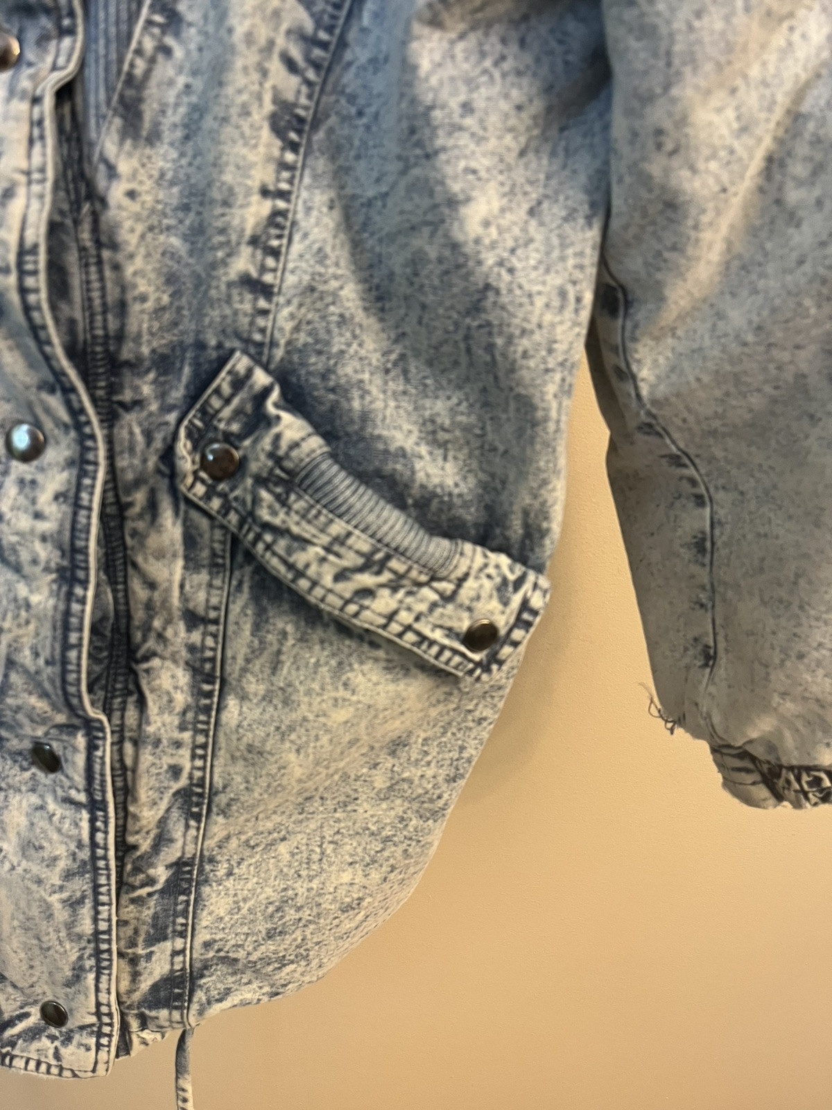 VTG 80’s Acid Wash Long Denim Jean Coat Jacket Sergio Valente 5/6