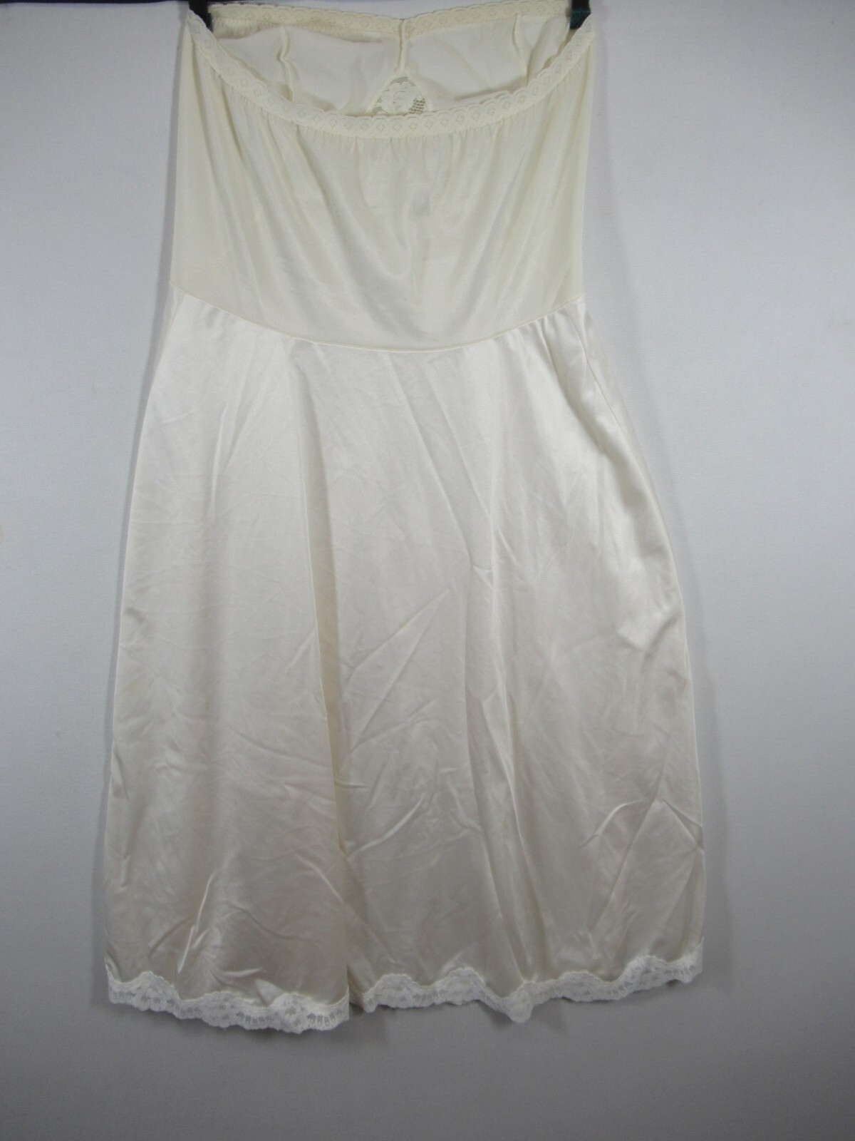 Sears Strapless Dress Full Doesn’t Slip Size 34 Ivory Nylon