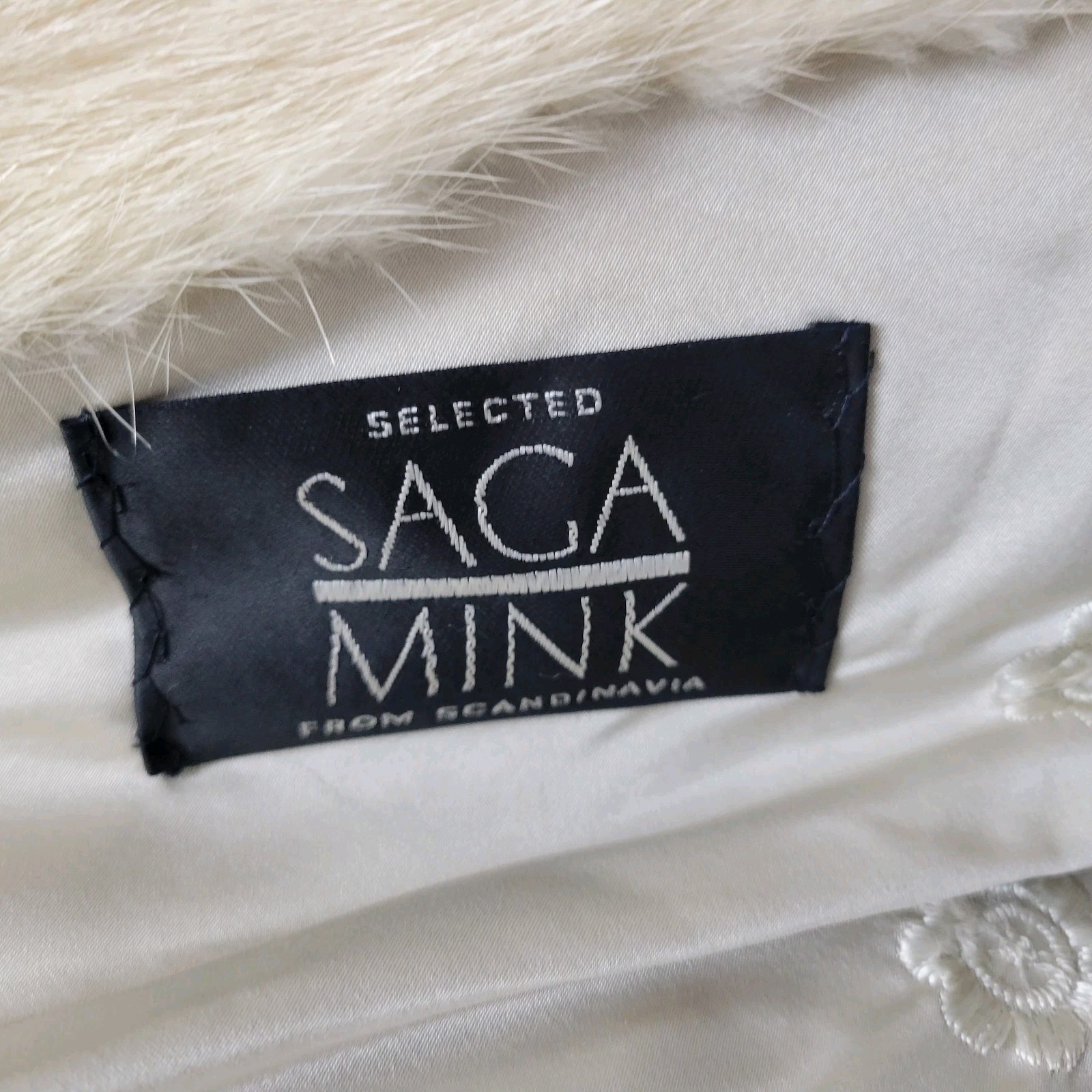 Vintage Szor Label Authority #L118300 Saga Mink Selection Cream Rabbit Fur Coat