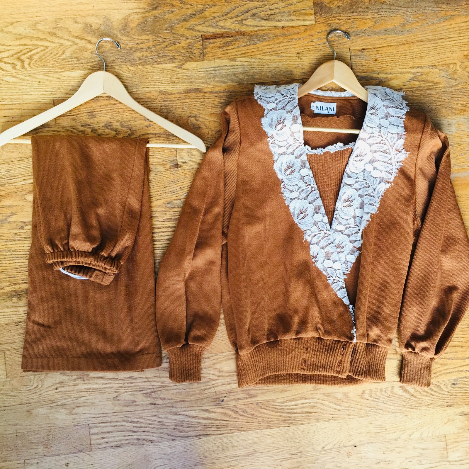 Nilani Vintage Brown Knit Sweater and Skirt Set Womens Medium As Is