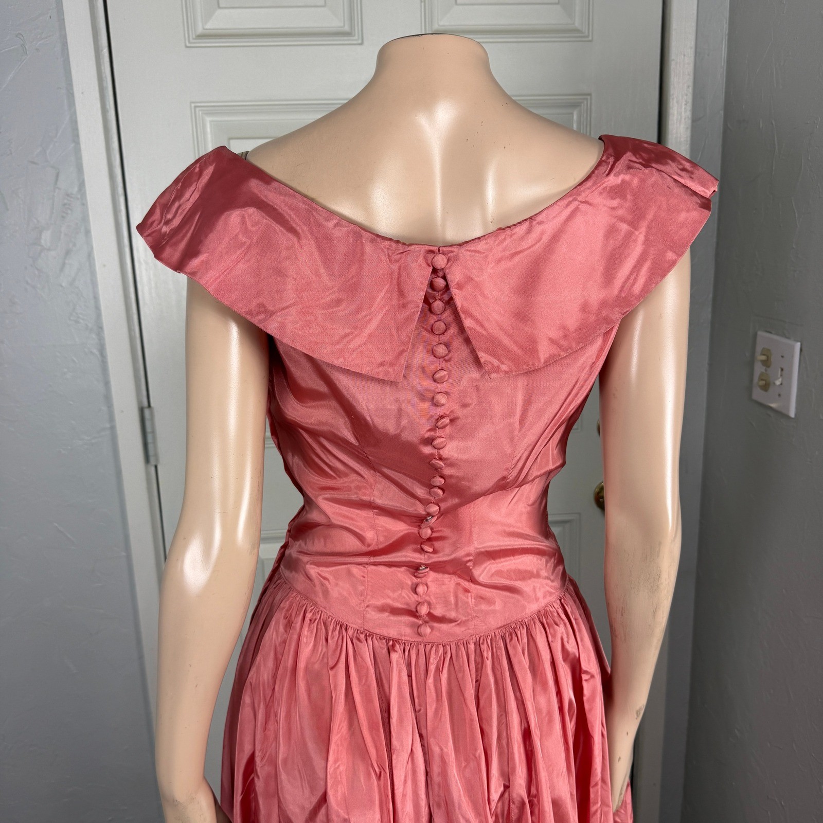 Vintage 50’s Unbranded Women’s Dress Taffeta Acetate Party Side talon zip RR11