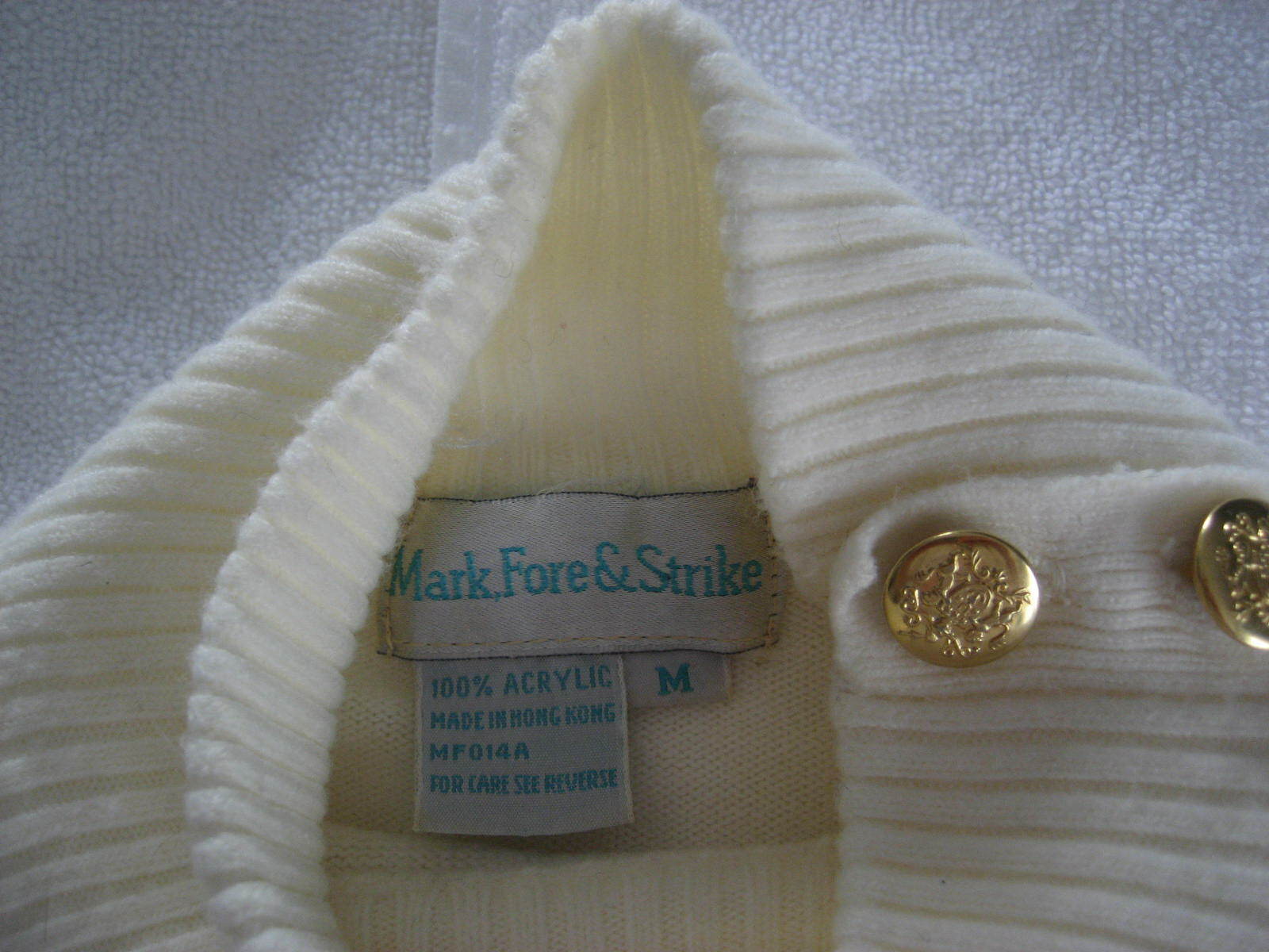 1980s Mark Fore & Strike Cream Ivory Off White Turtleneck Gold Buttons Sz S-M