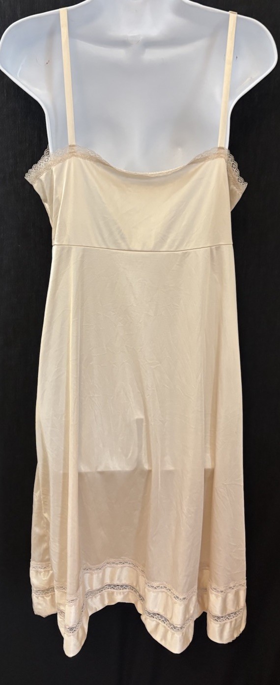 Vintage SEARS Anti Cling Beige Nylon & Lace Full Slip Size 36 USA SHIPS FREE
