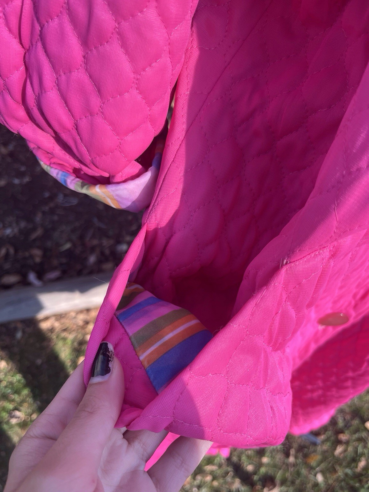 Vintage 1960s Loungees Hot Pink! Barbie Style Quilted Robe Rainbow Lining