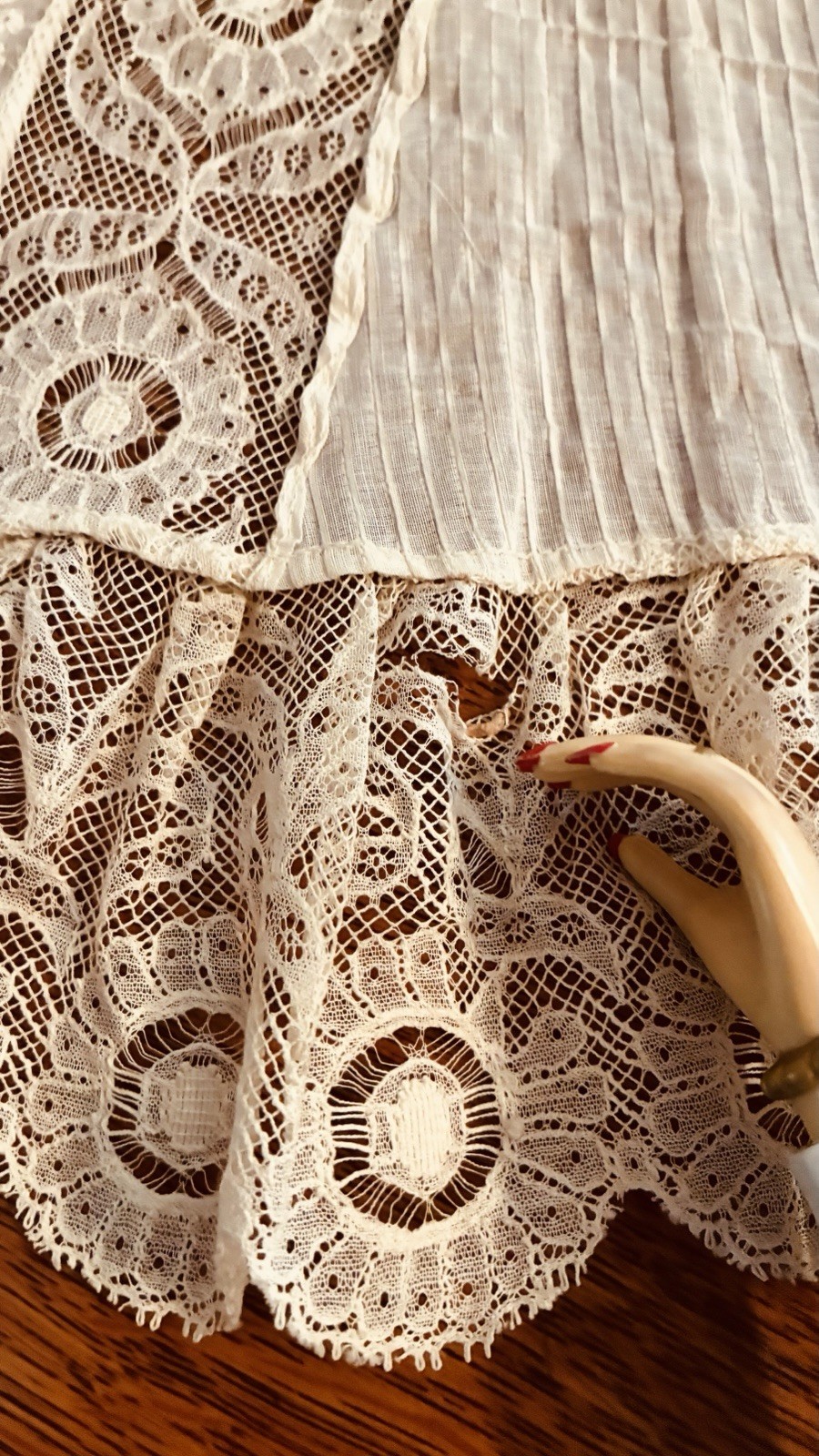 Edwardian White Cotton Petticoat Spider Medallion Brussels Lace Eyelet Ladders