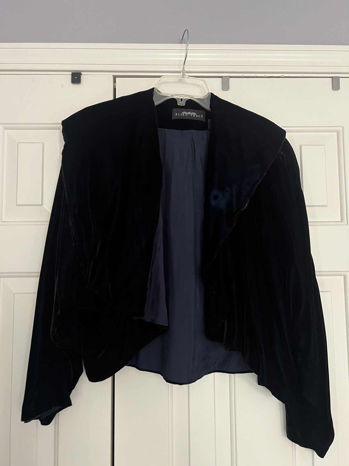 Vintage Linda Allard Ellen Tracy Midnight Blue Cropped Collar Velvet OS Jacket