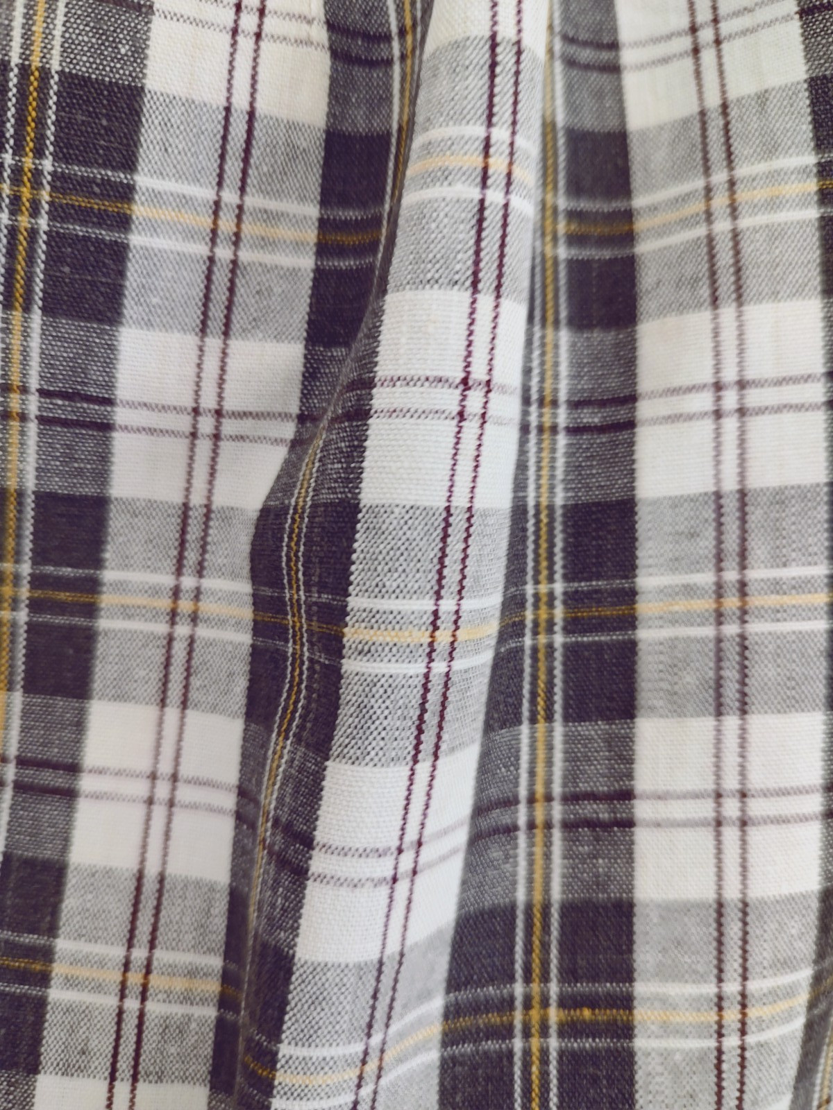 Vintage 50s/60s/70s Handmade? Plaid Womens Shorts Size Small Back Zipper
