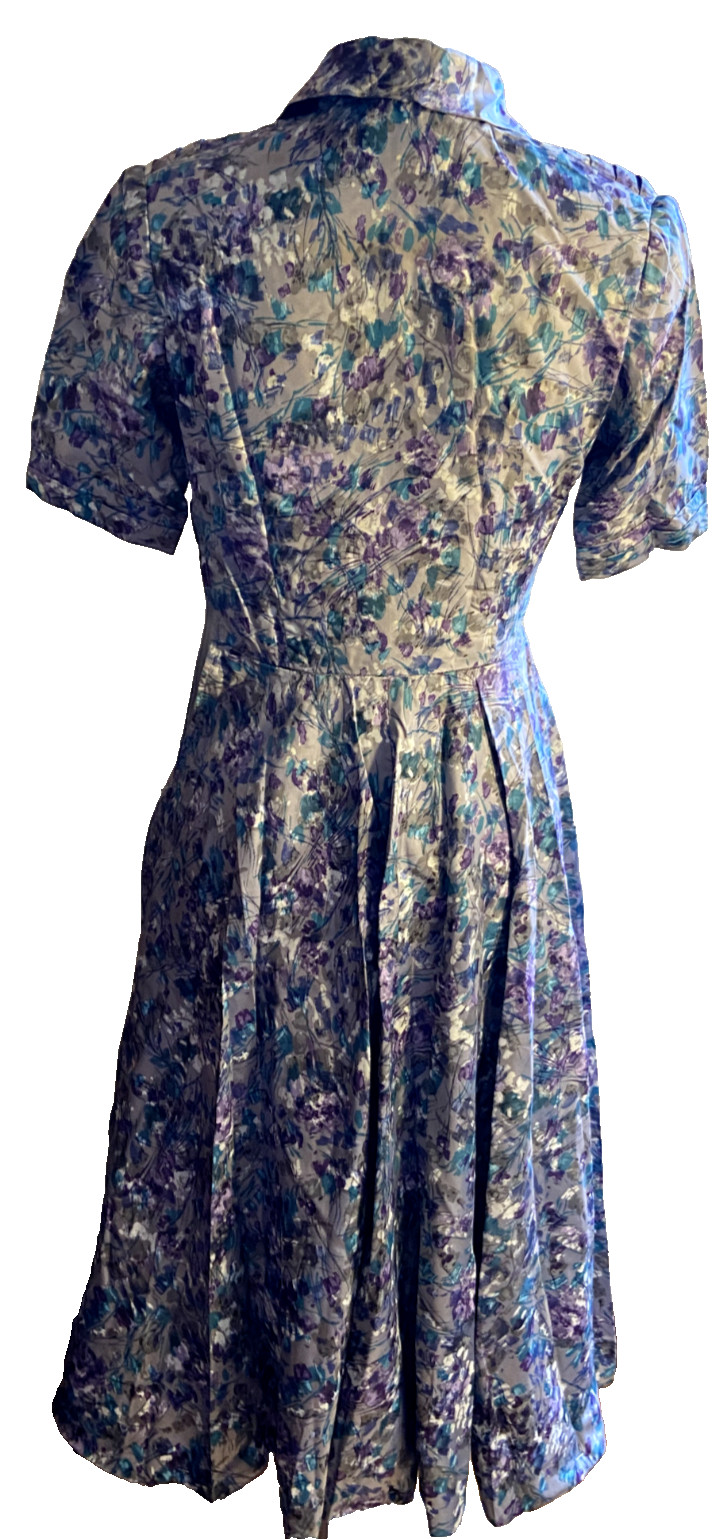 1950 wiggle dress vintage polyester gorgeous pleats purple floral size 8 AU SML