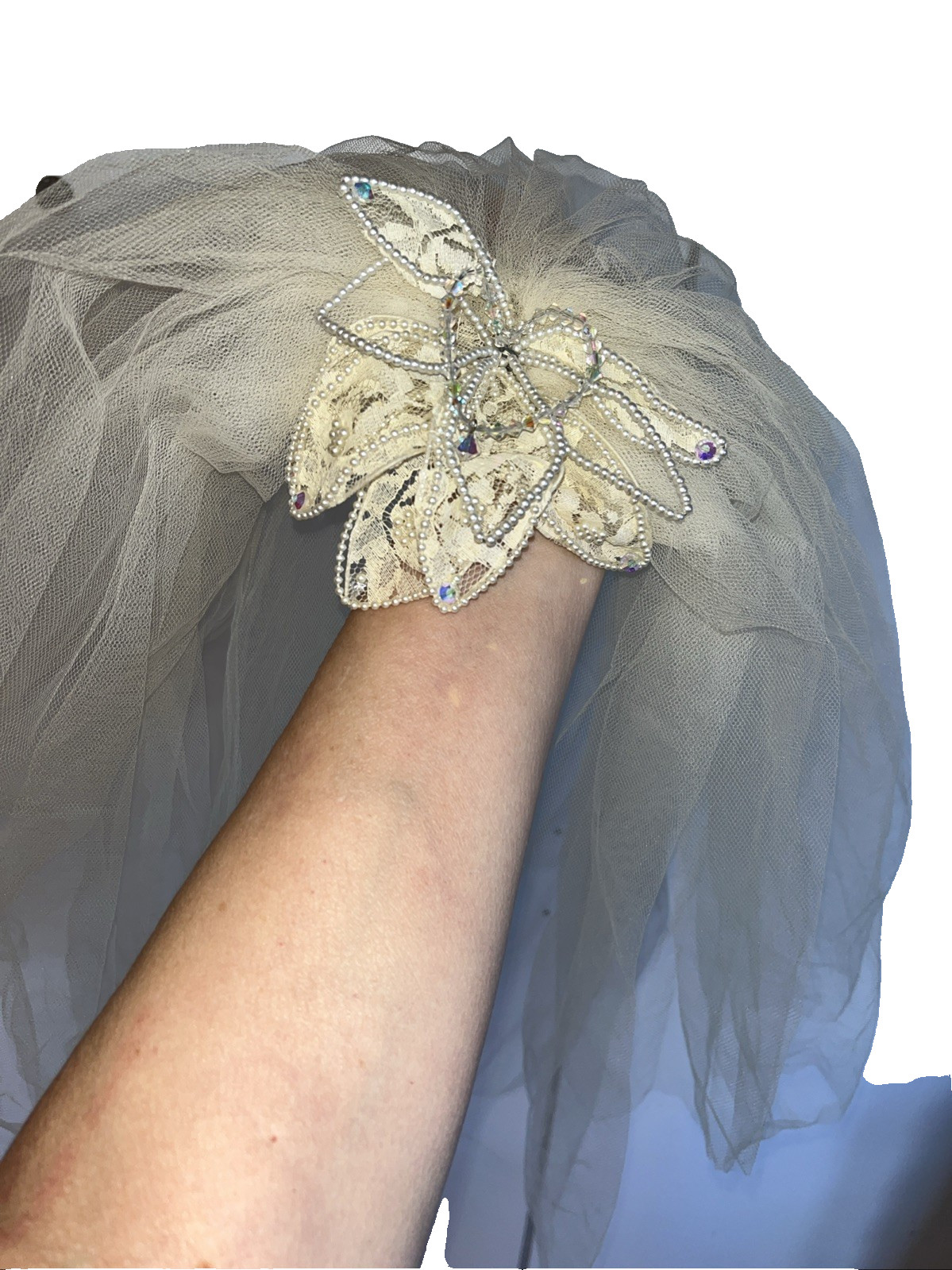 Vintage Wedding Crown Veil Lovely Pearl Lace Beaded Head Piece Off White Tulle