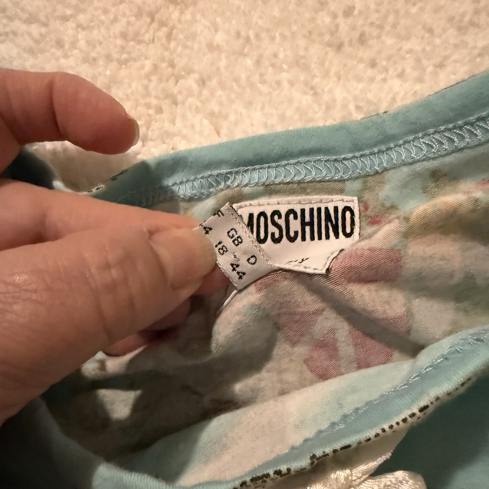 RARE Vintage Y2K Moschino Jeans „Cloud and Tree” Women’s Tee Size IT 48 US 10