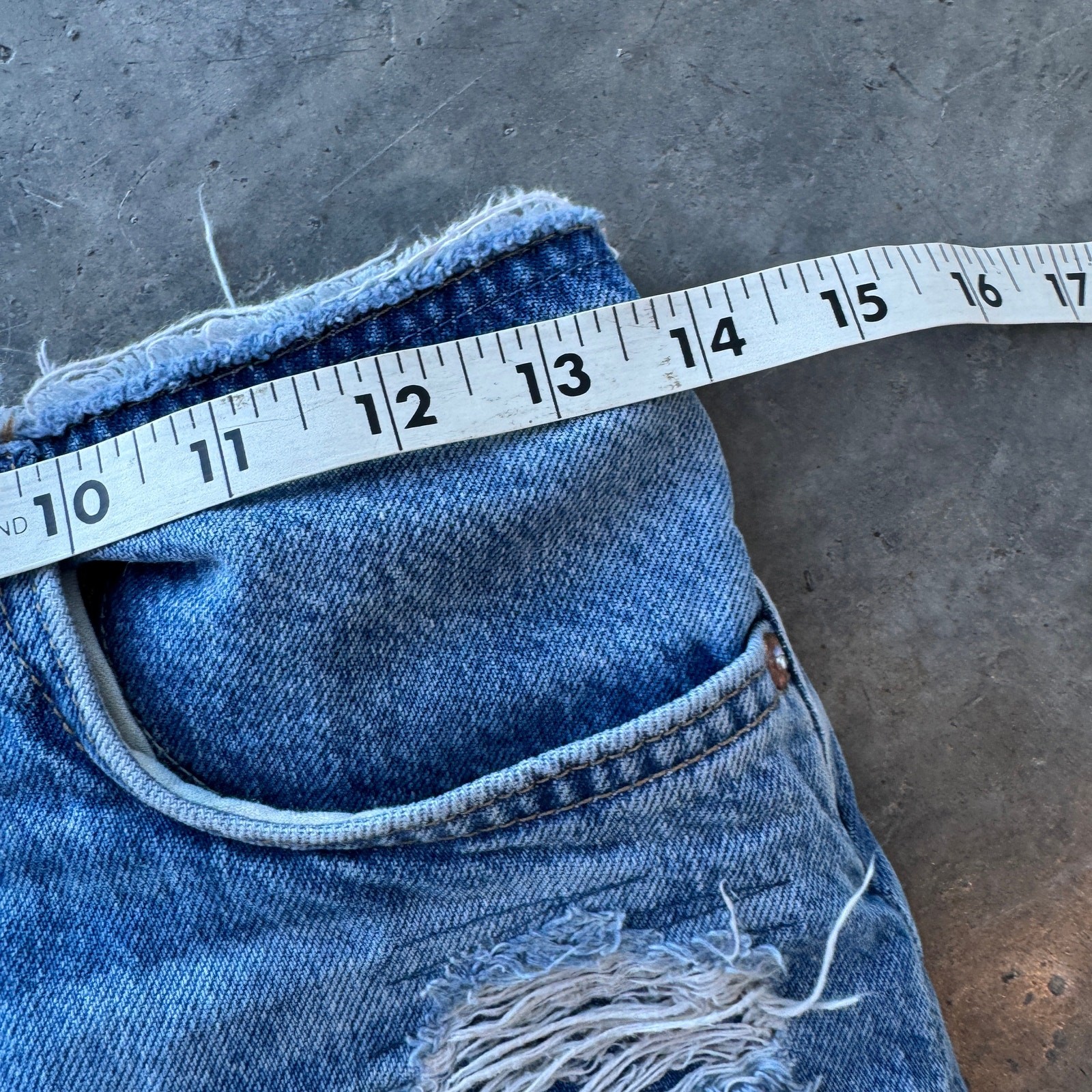 Vintage Y2K We The Free People Low Rise Distressed Straight Leg Cotton Jeans 24