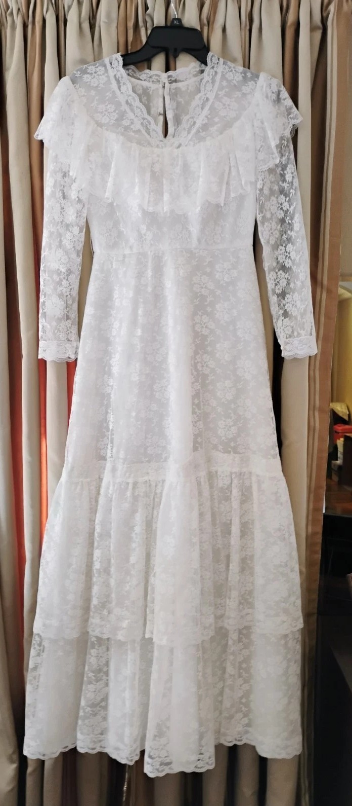 VTG 70’s „Pronuptia Paris” White Lace Prairie Dress/Gown 38 or 8 or Today’s 6