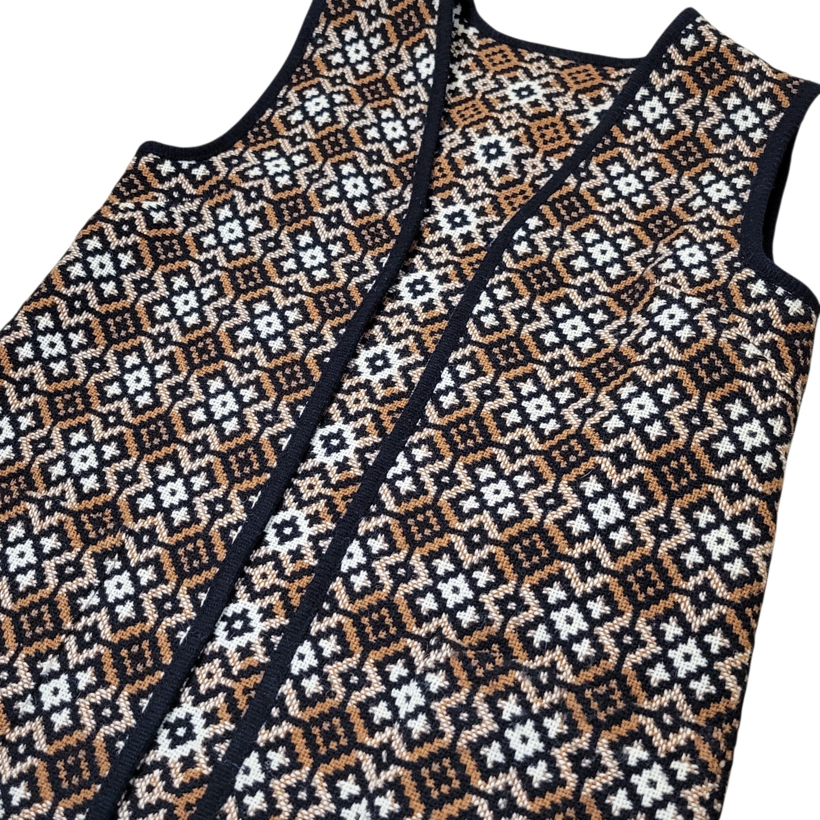 EUC Vintage 60s/70s 100% Wool Welsh Woollens Geometric Print Ladies Vest Size 12