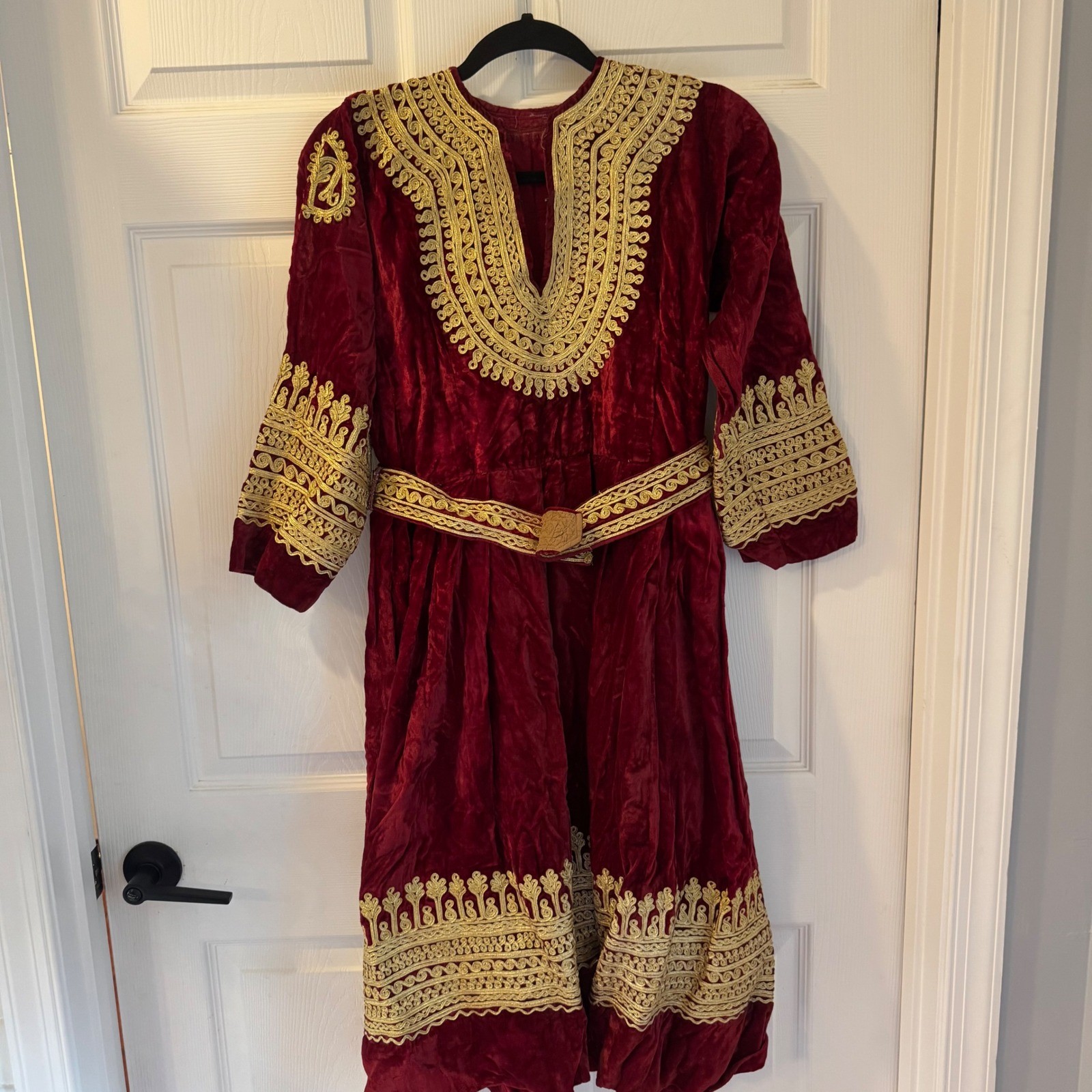 Vintage Velvet Kaftan Dress Womens S Burgundy Red Gold Embroidered Soutache Belt