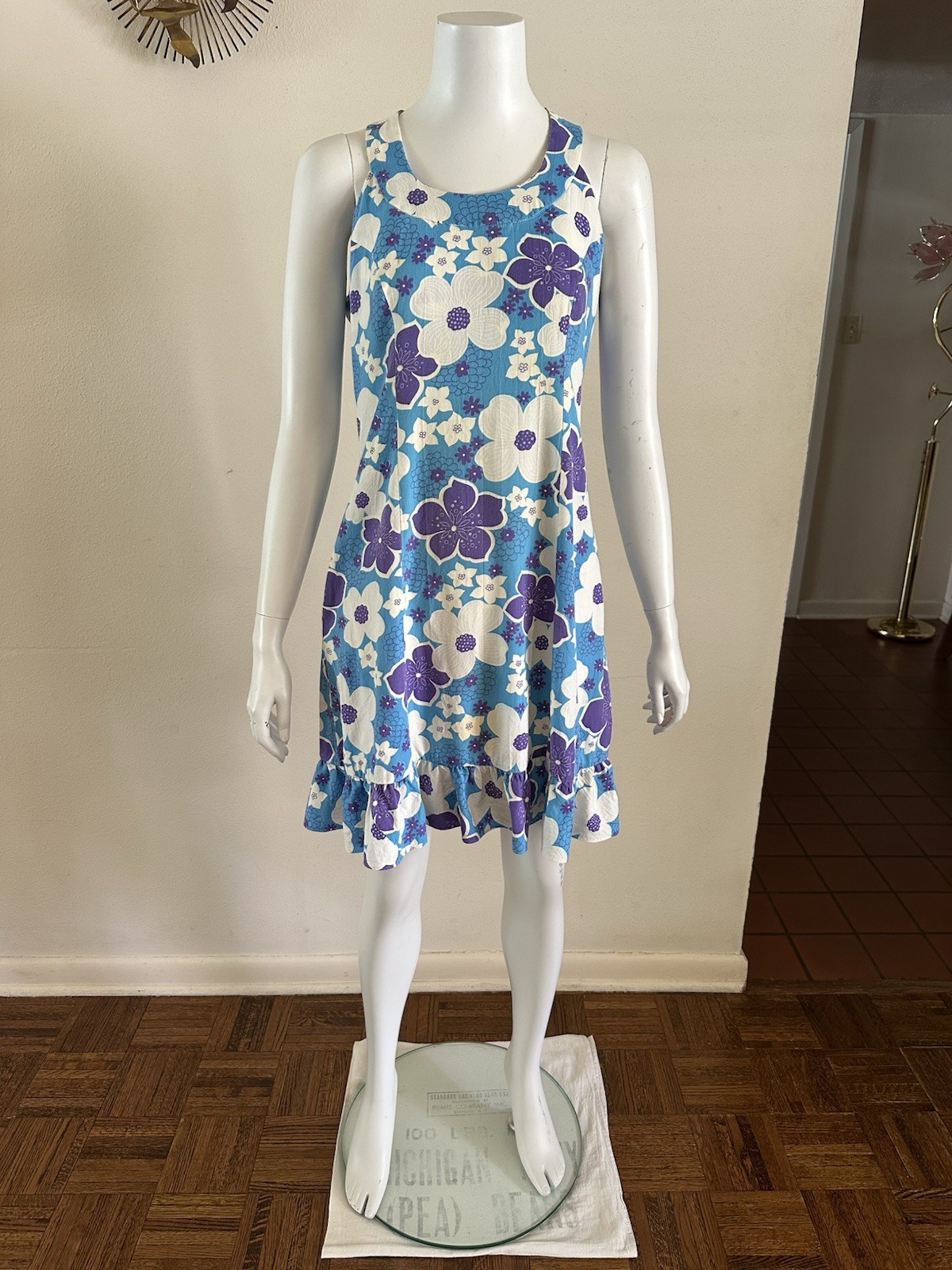 1960s Evelyn Pearson Hawaiian Mod Dress Keyhole Back Floral Mini Talon Zip VTG