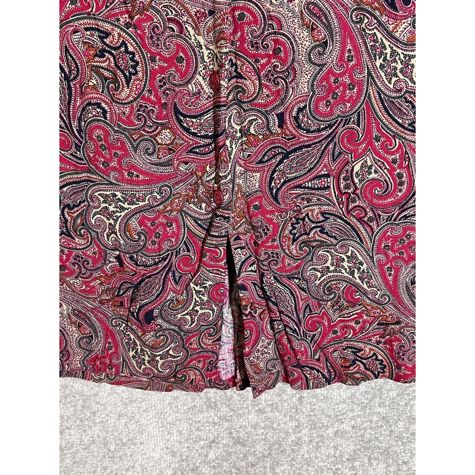 American Collection Maxi Skirt Womens Size 14 Red Paisley Button Front Vintage