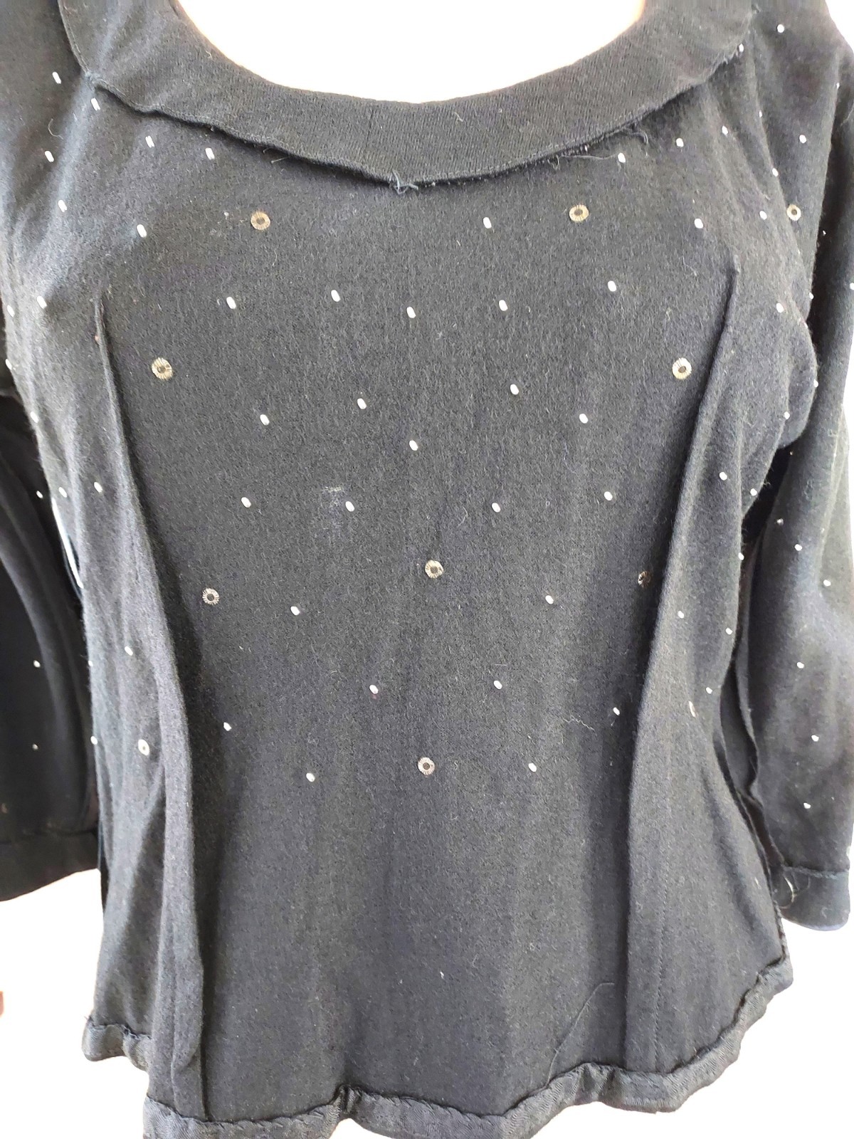 Vintage 1940s/50s Beaded & Rhinestone Sweater Label „Malbe for better blouse’s”.