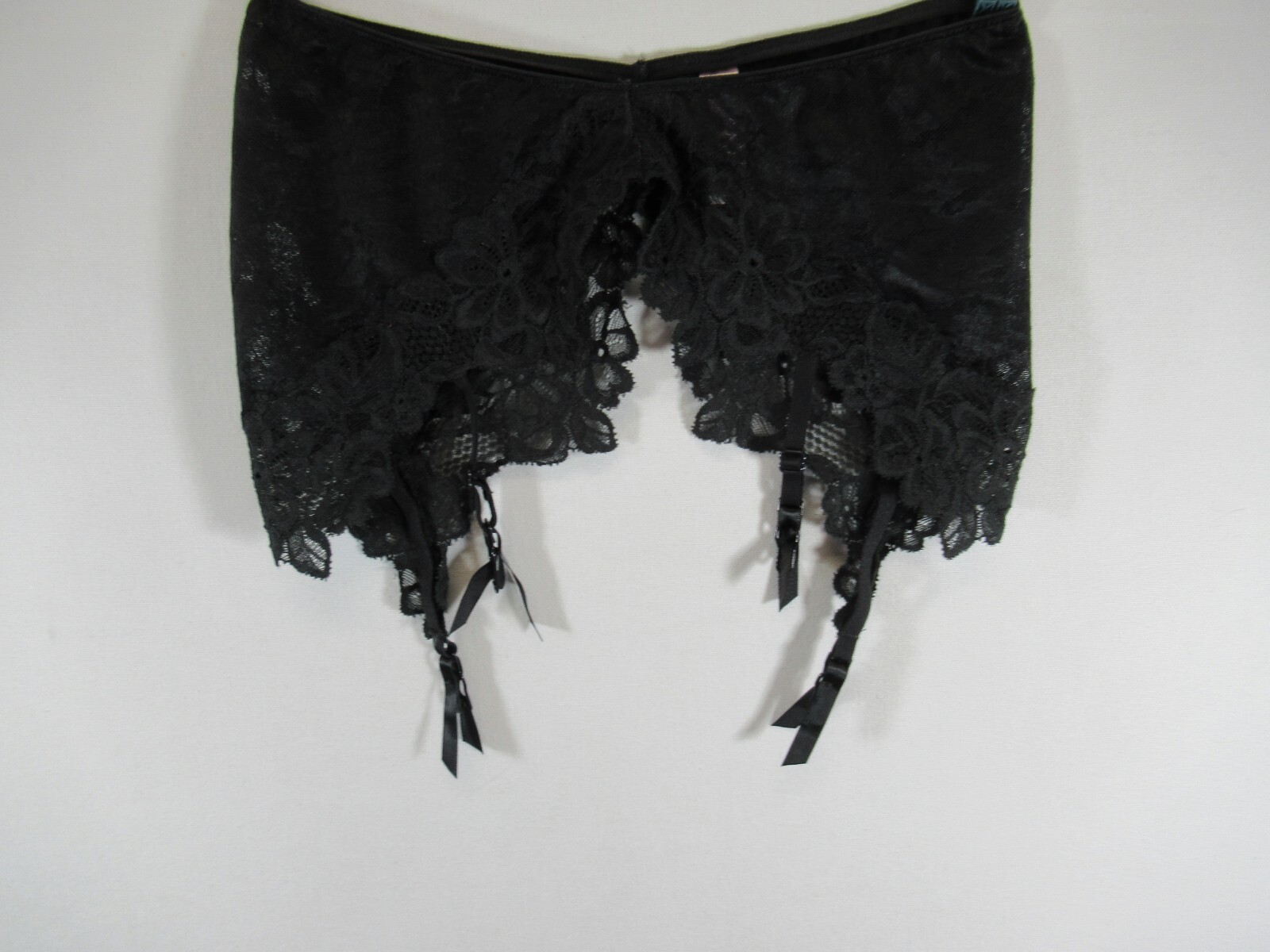 Vintage Y2K Victoria’s Secret Garter Belt Small Black Lace 2003
