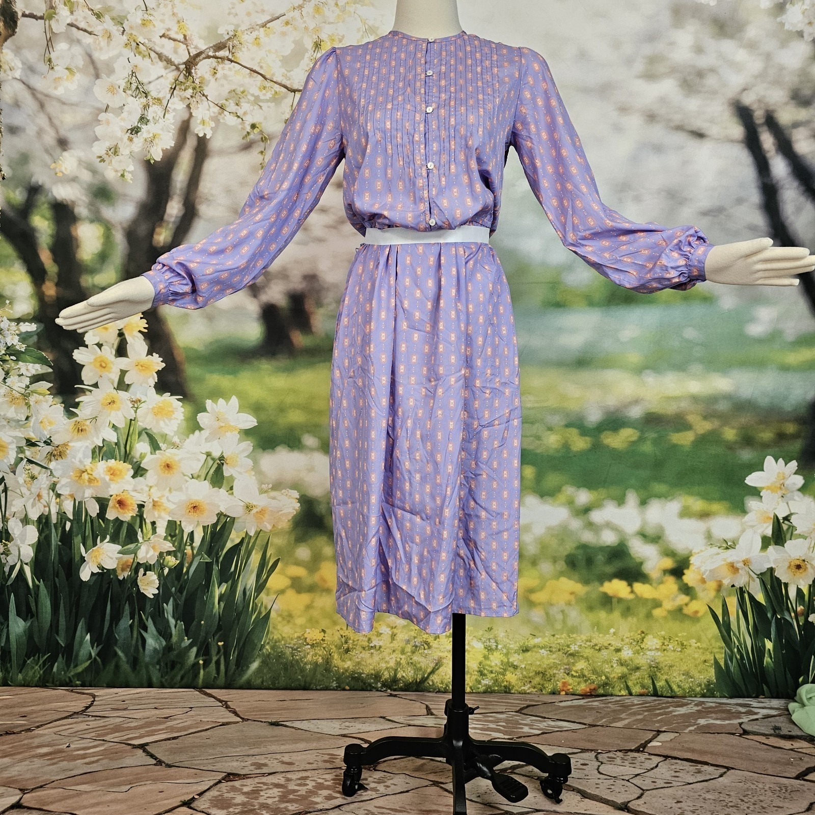 Vintage 1980’s Dress Lilac Purple Print Long Sleeve Silky Retro Button Front