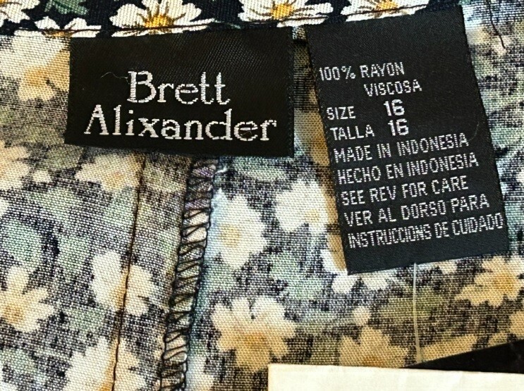 BRETT ALIXANDER Vintage 80s NWT Women’s Size 16 Black Flowered Button Up Romper