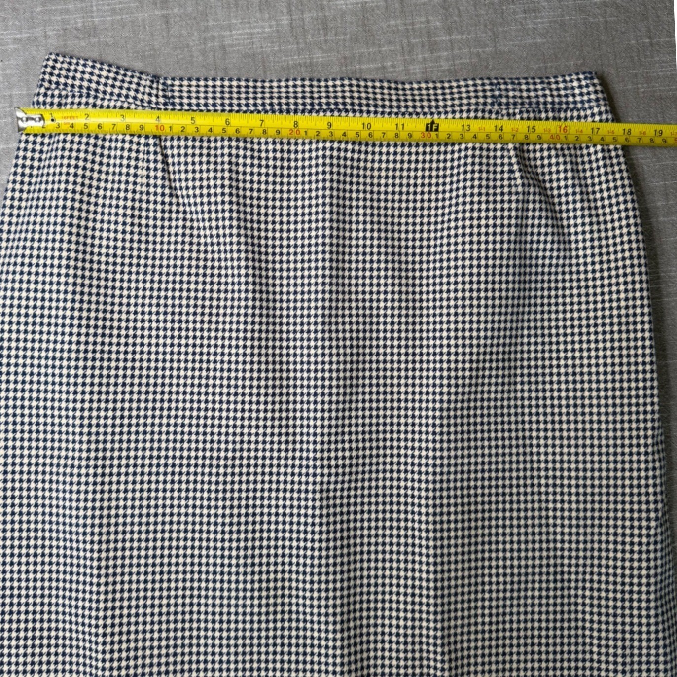 Vintage Count Romi Navy Houndstooth Pencil Skirt Made in USA Size 16 High Waist
